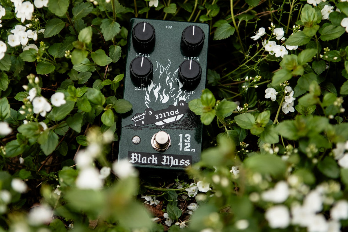 Black Mass Electronics 1312 Distortion V3 Racing Green