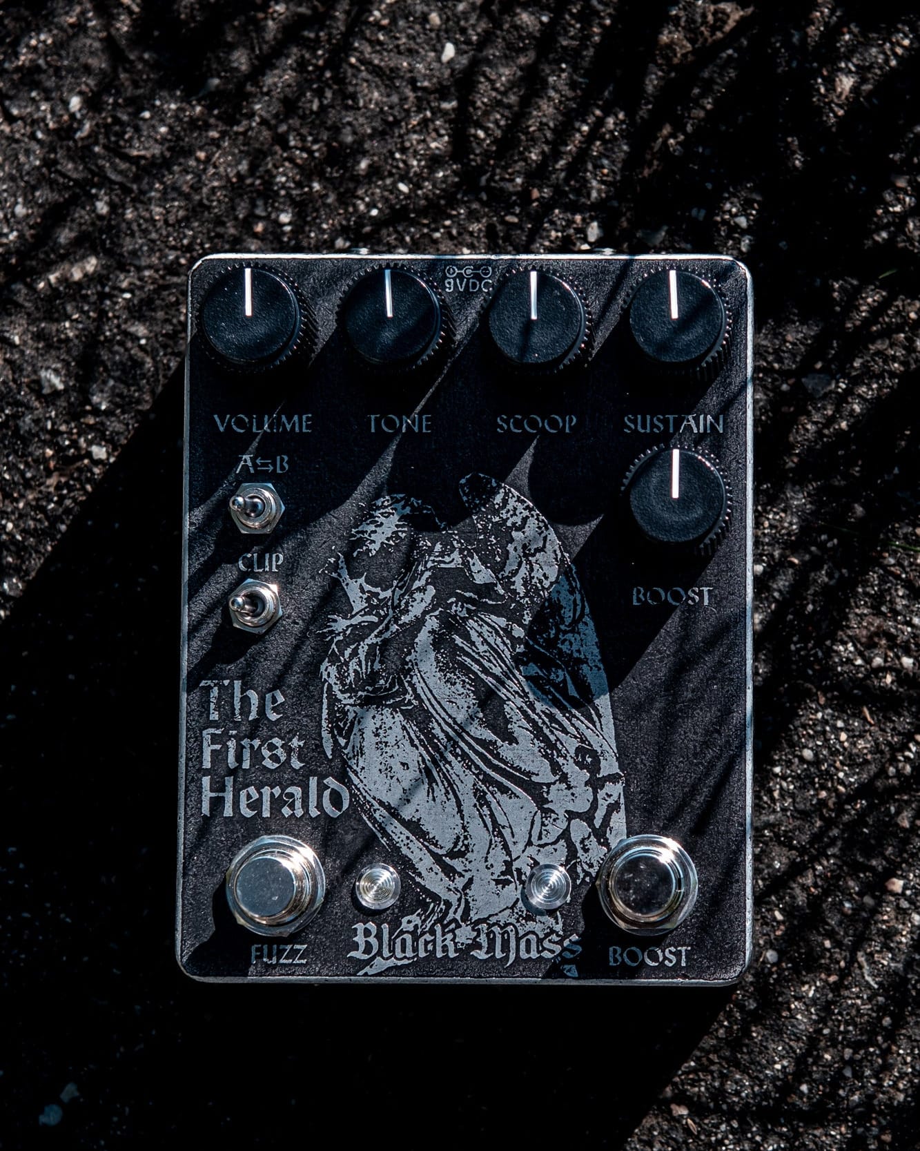 Black Mass Electronics The First Herald (Big Box) Etched