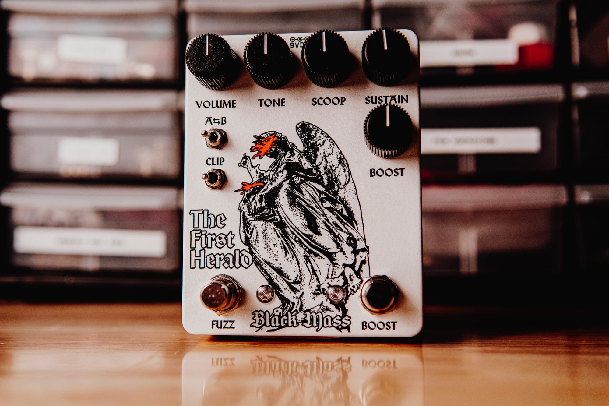first fuzz pedal The First Herald (Big Box)